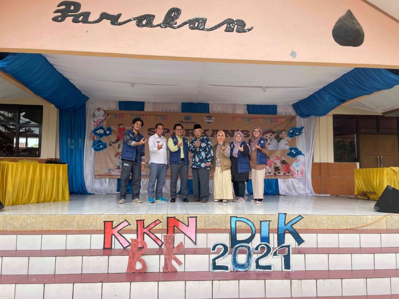 KKN di Desa Parakansalak, Sukabumi